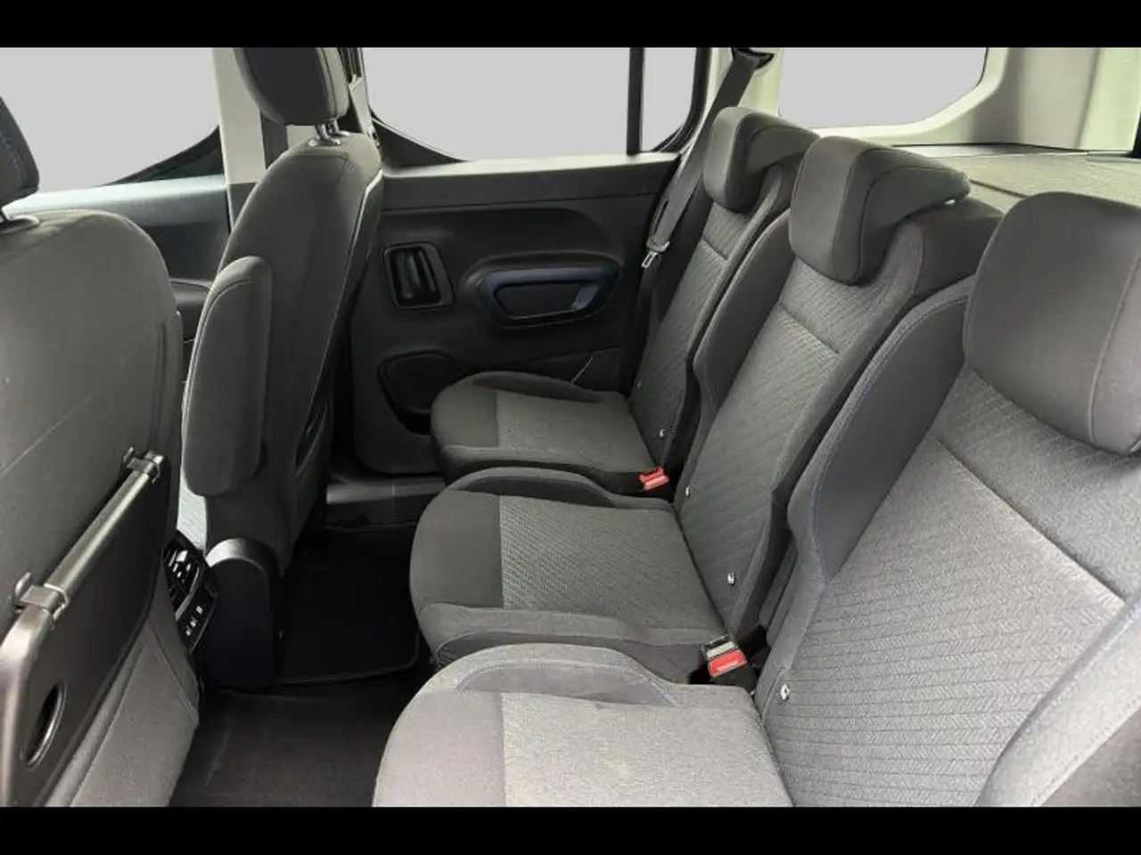 Peugeot Rifter — photo 16 sur 18