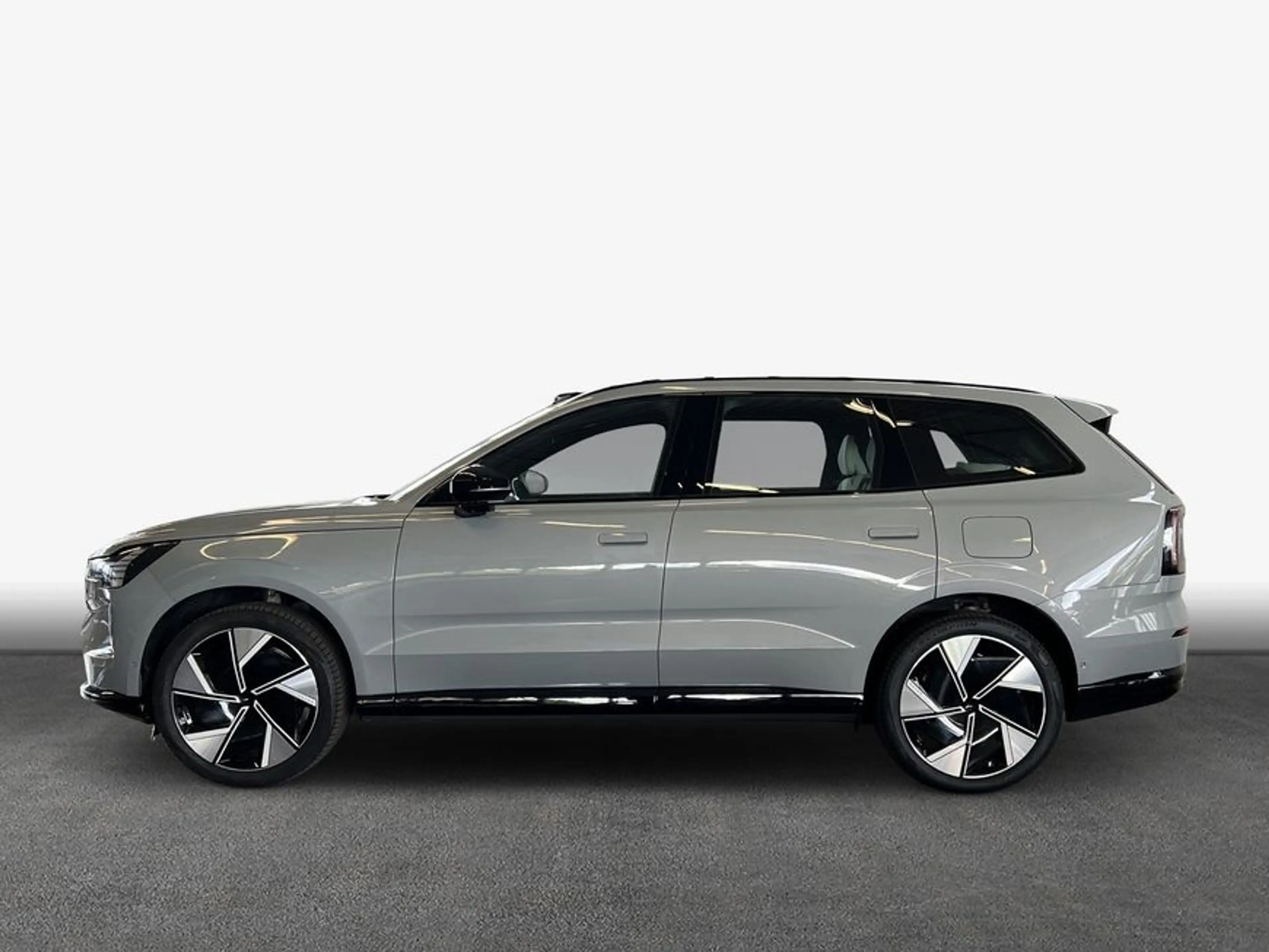 Volvo EX90 Twin-Performance AWD Ultra 7S 22'' B&W Pilot- — photo 5