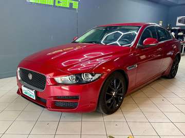 XE 2.0d Pure 180cv auto