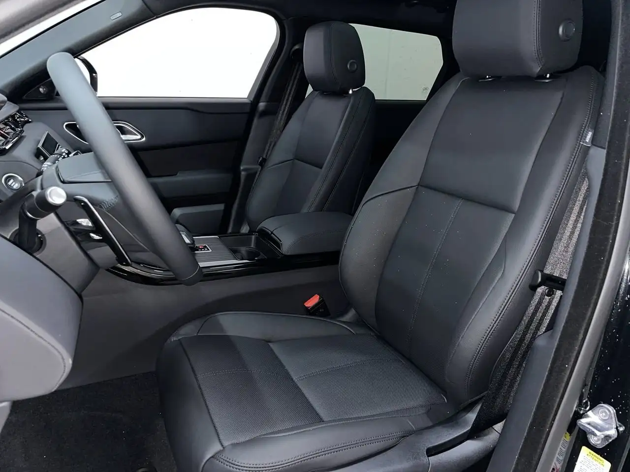 Land Rover Range Rover Velar снимка Land Rover Range Rover Velar
