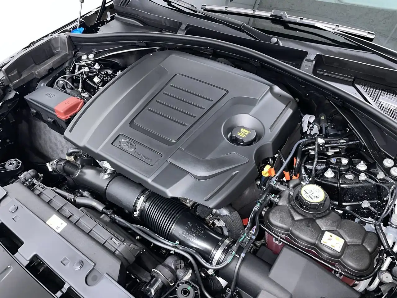Land Rover Range Rover Velar снимка Land Rover Range Rover Velar