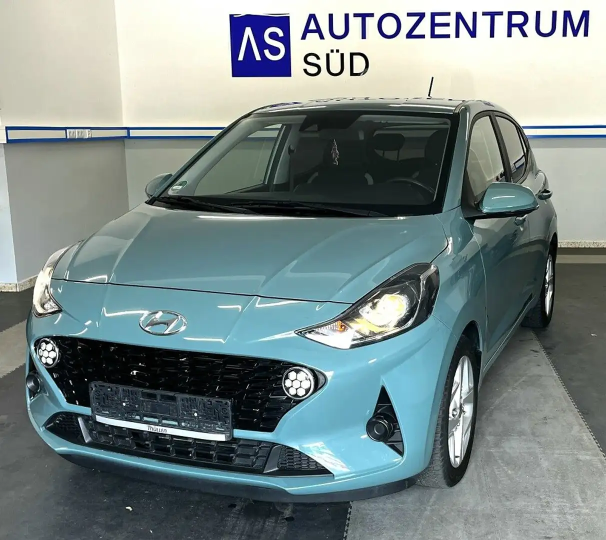 Hyundai i10 1.0 Edition 30 Groen - 1
