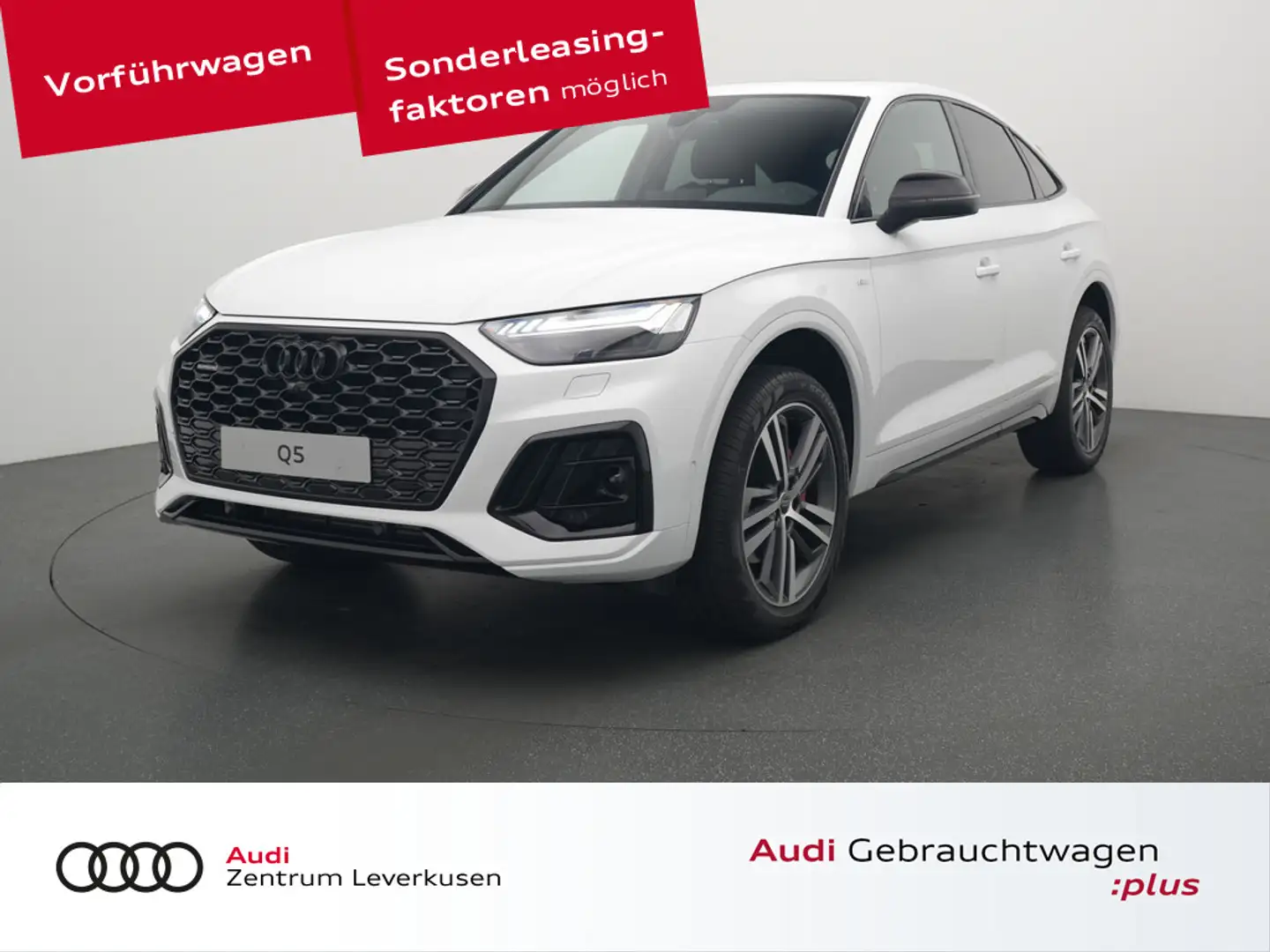 Audi Q5 Sportback quattro S line ACC AHK PANO MATR Schwarz - 1