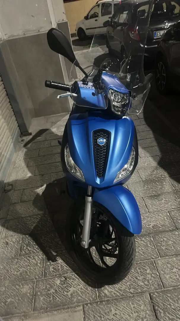 Piaggio Medley 125 sport - 1