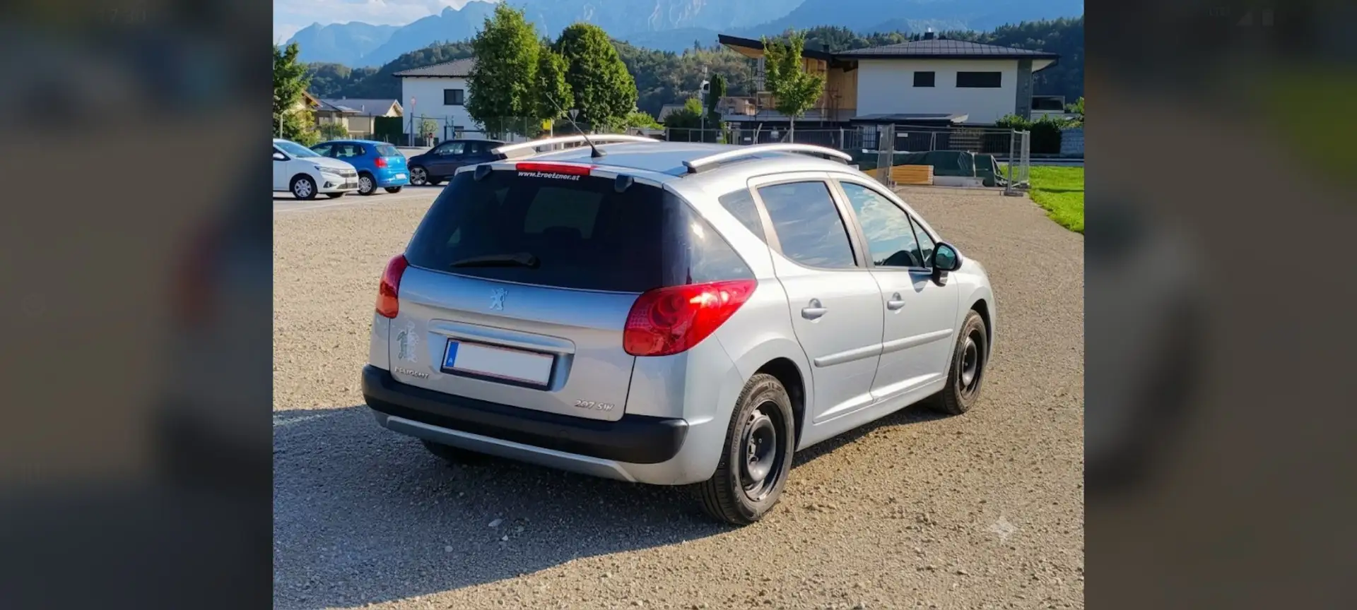 Peugeot 207 207 SW Active 1,6 HDi 90 FAP Active Silber - 2