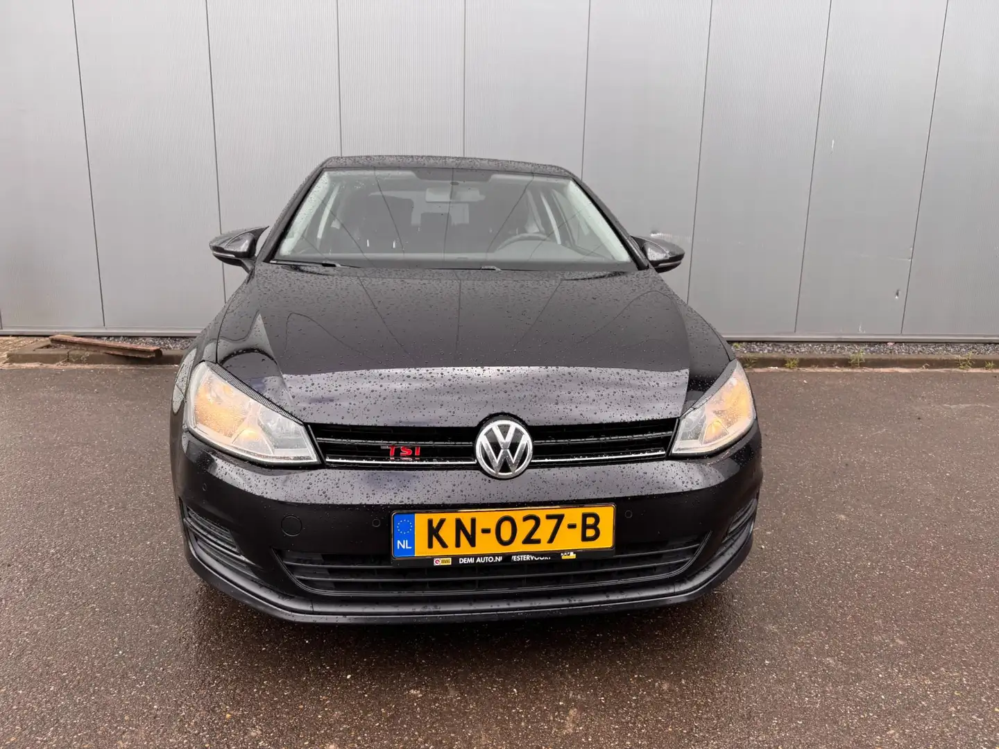 Volkswagen Golf 1.2 TSI Trendline Nero - 2