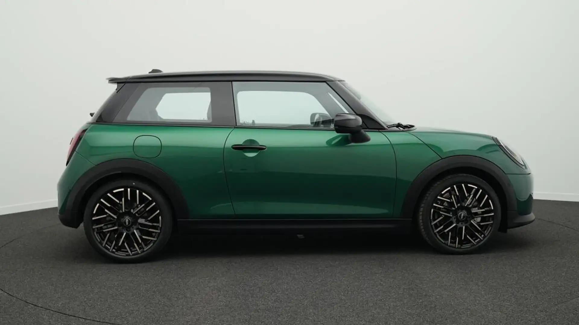MINI Cooper S Favoured Trim Verde - 2