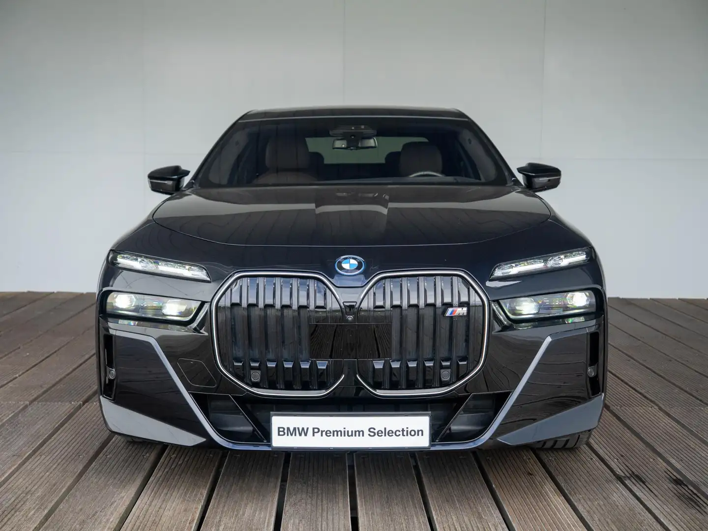 BMW 760 7 Serie Sedan M760e | M Sportpakket | Innovation P Schwarz - 2