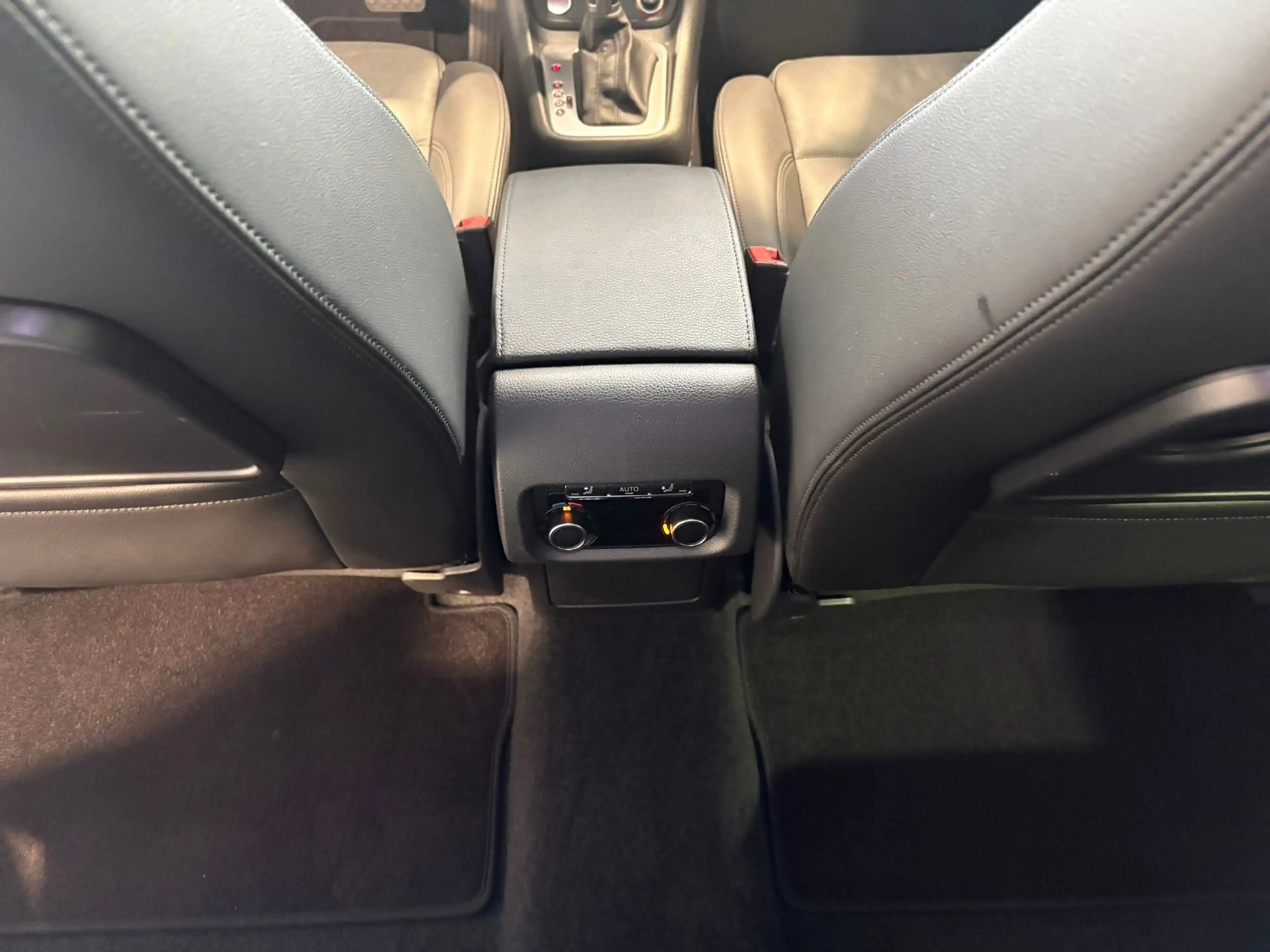 SEAT Alhambra 1.4 TSI Xcellence Xenon|AHK|Standhzg — photo 13
