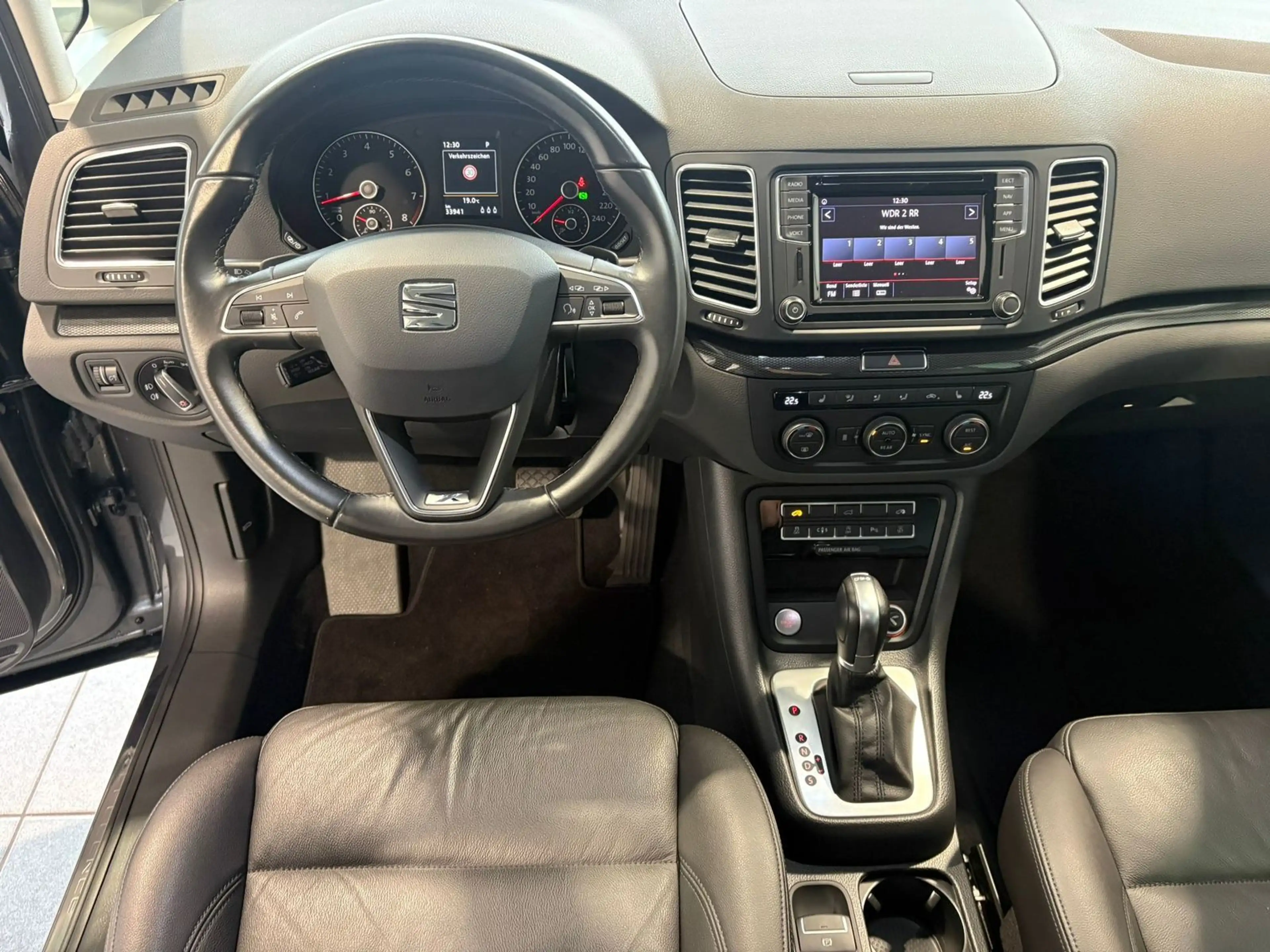 SEAT Alhambra 1.4 TSI Xcellence Xenon|AHK|Standhzg — photo 9