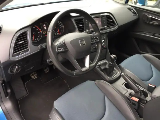 Seat Leon view 13