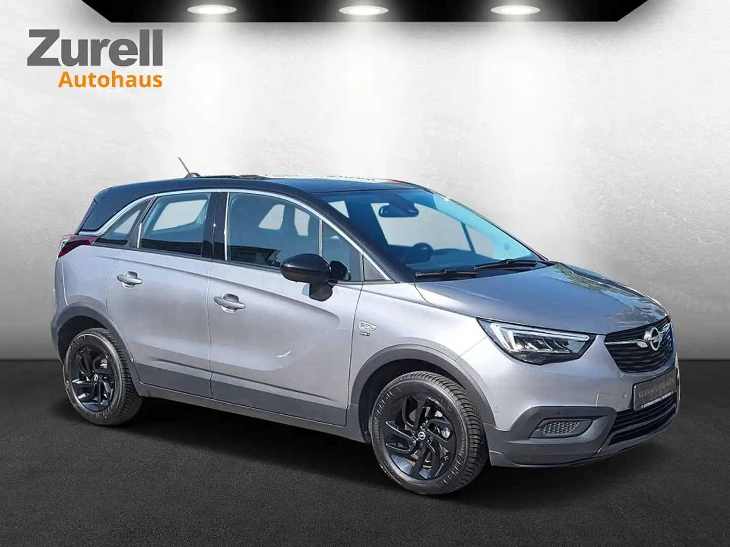 Opel Crossland X 1.2 Turbo AT-Motor: nur 7.000 Km Plateado - 1