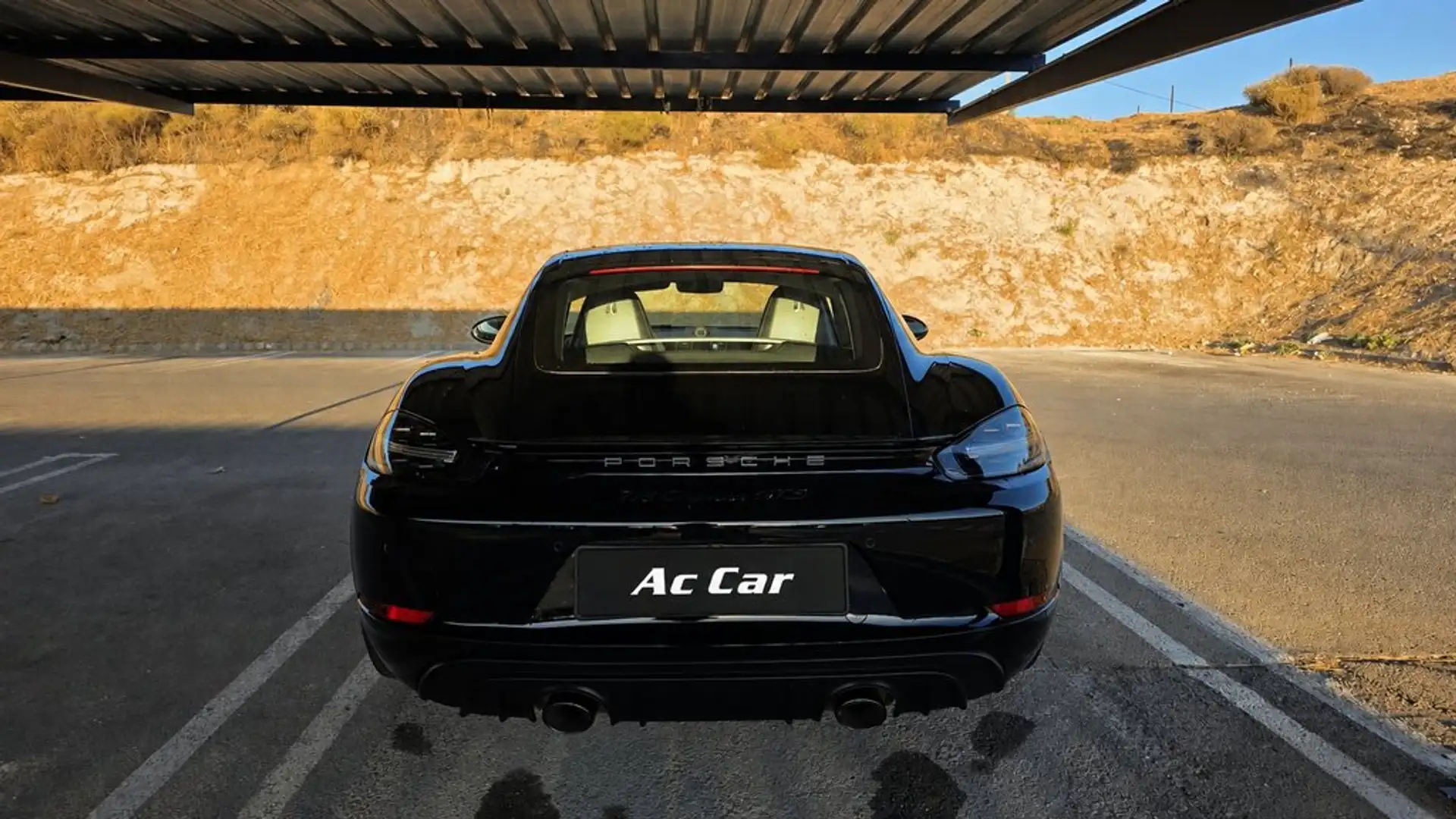 Porsche 718 Spyder Boxster GTS 4.0 - 1