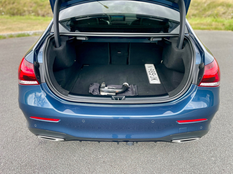 Mercedes-Benz A 200 Business Solution AMG, Aut, Trekhaak, Pano, Cam, E — photo 12