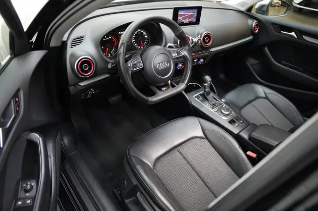 Audi A3 view 13