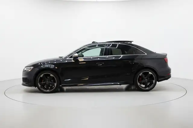 Audi A3 view 4
