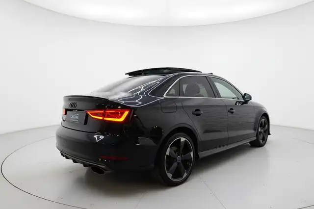 Audi A3 view 6