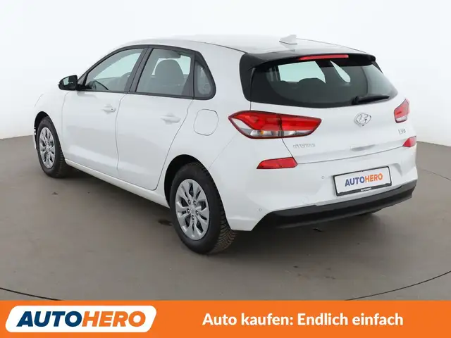 Hyundai I30 view 4