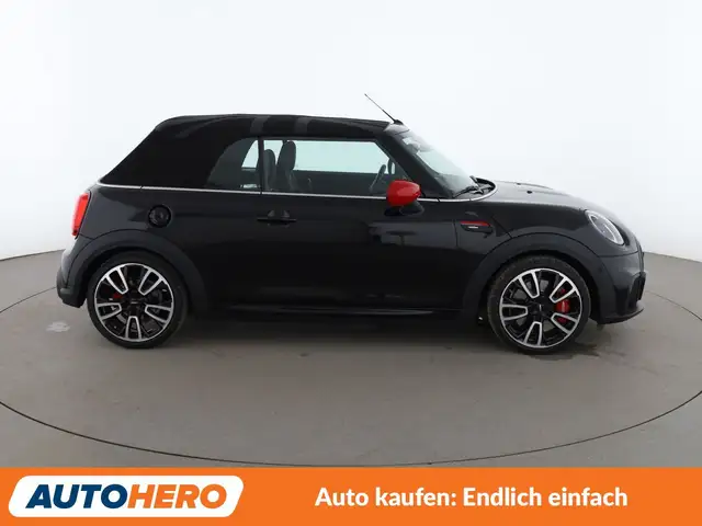 Mini Cooper view 7
