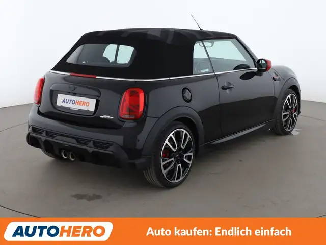 Mini Cooper view 6