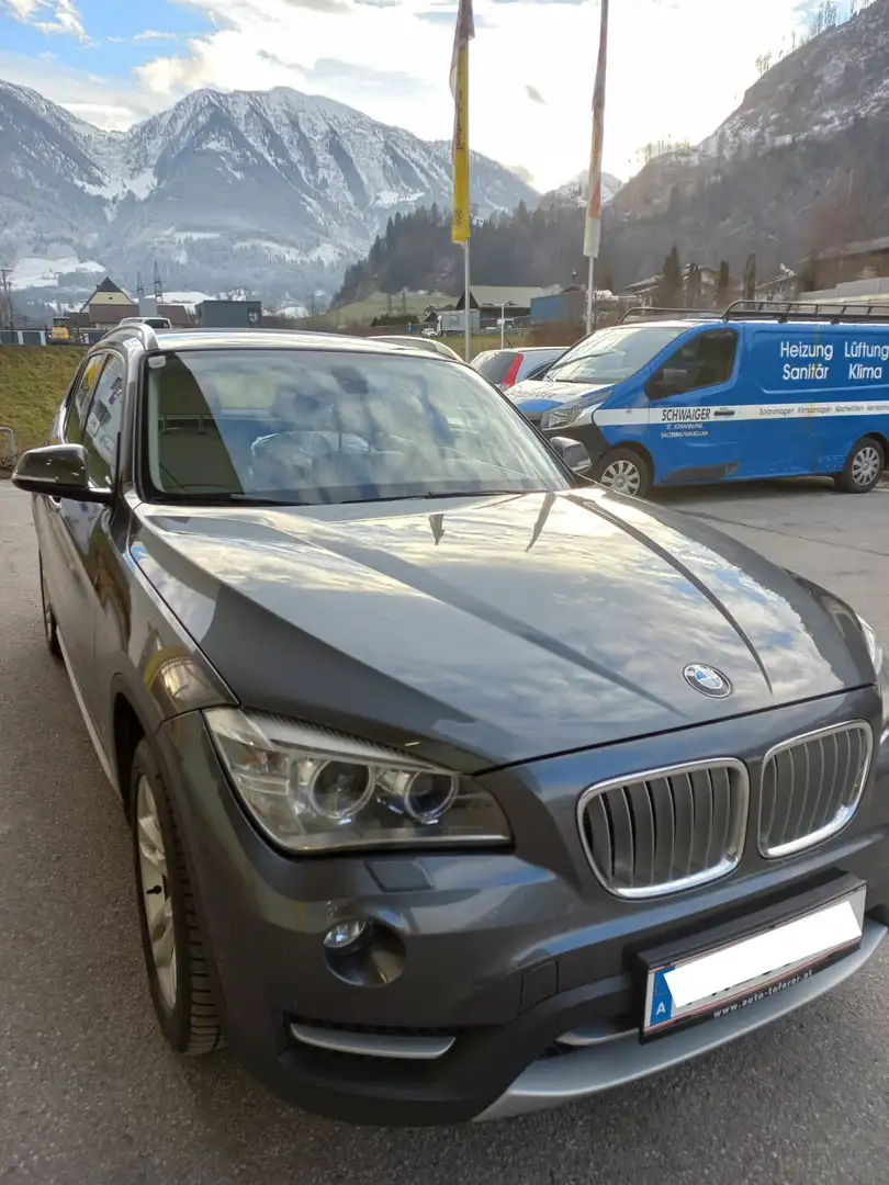 BMW X1 X1 xDrive18d Österreich-Paket Aut. Österreich-Pake Silber - 1