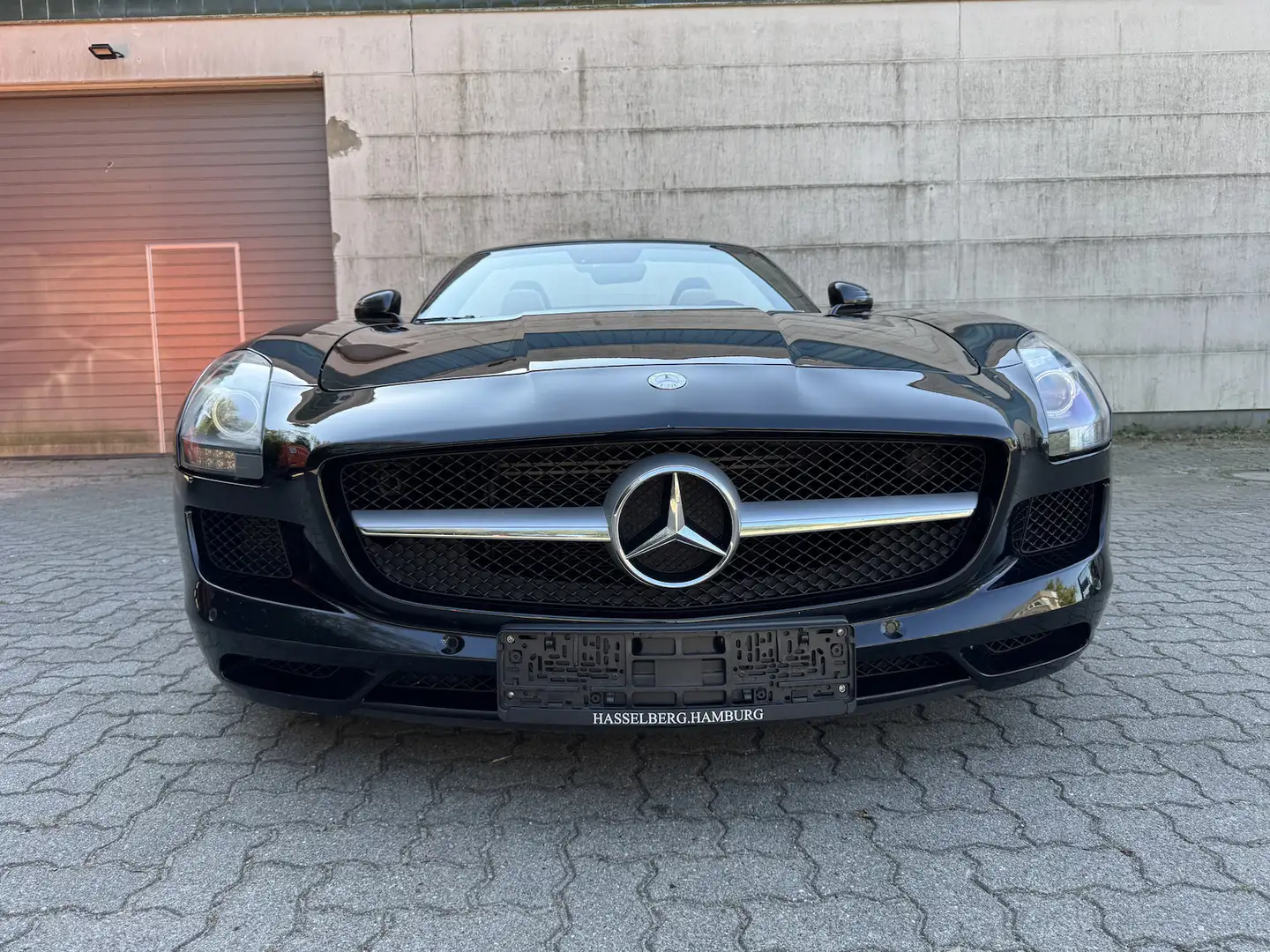 Mercedes-Benz SLS Roadster dt. Kfz, 2. Hd. Scheckheft, 11 Jahre in V Černá - 2