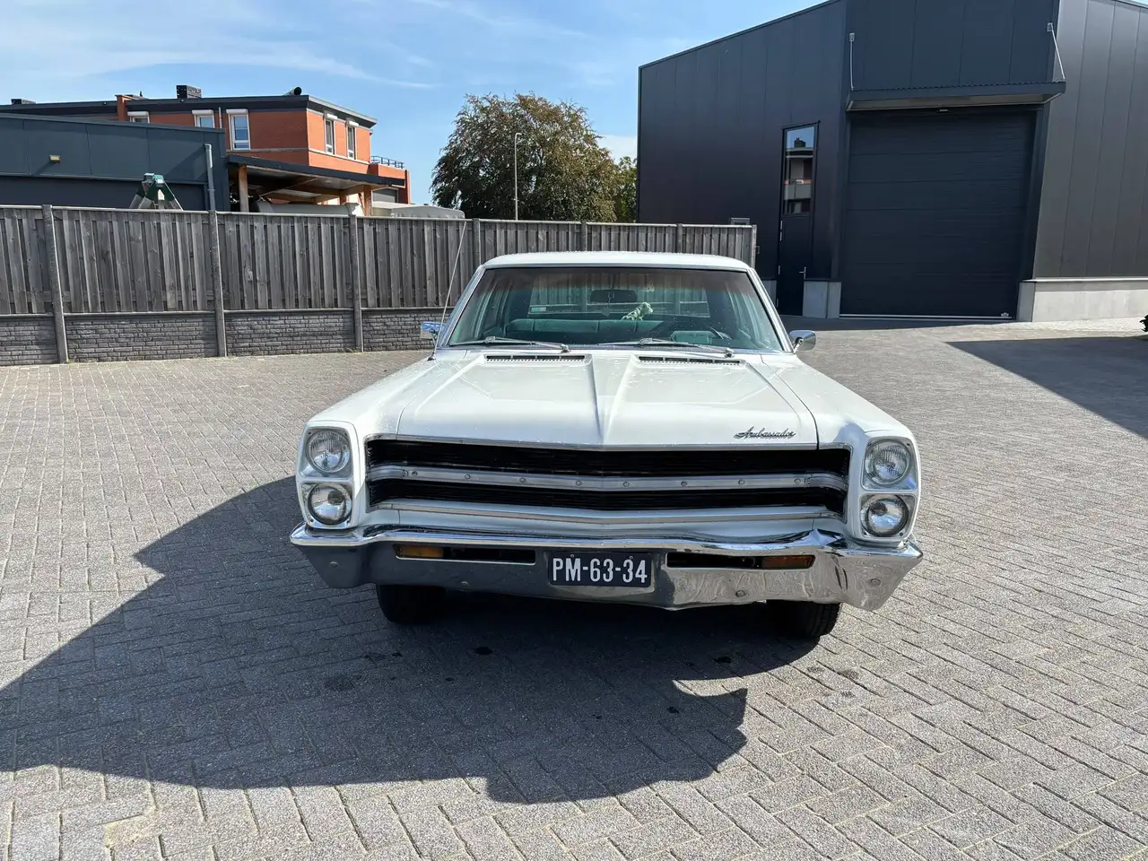 AMC Ambassador DPL, foto 4