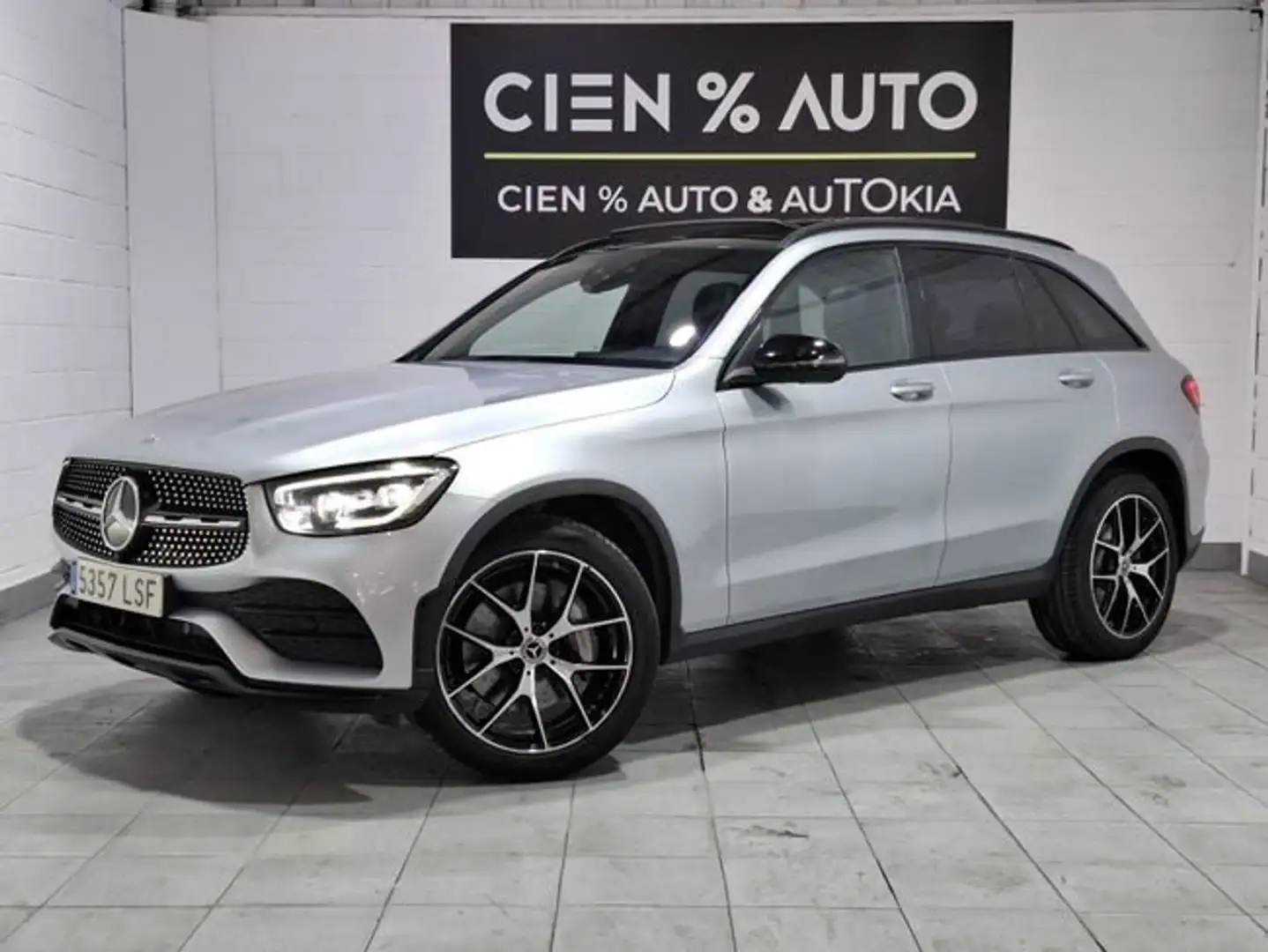 Mercedes-Benz GLC 300 4MATIC Plateado - 1