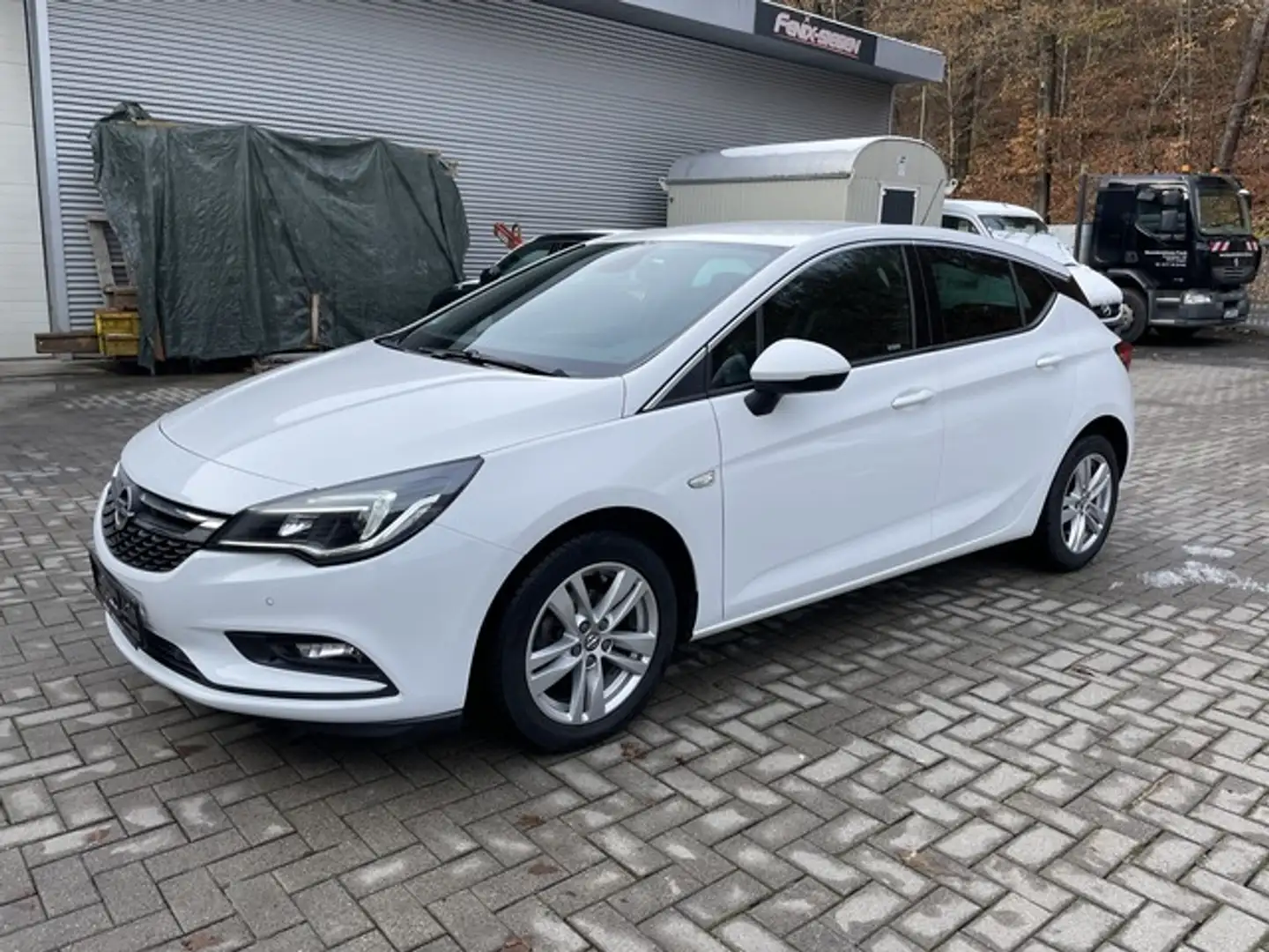 Opel Astra K Dynamic Blanc - 2