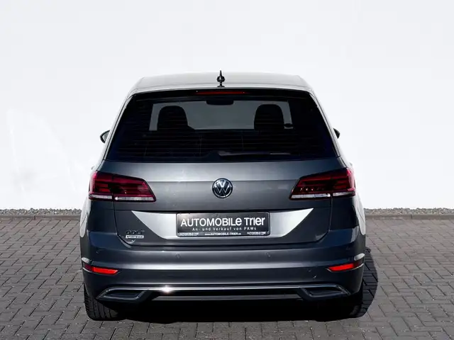 Volkswagen Golf Sportsvan view 5