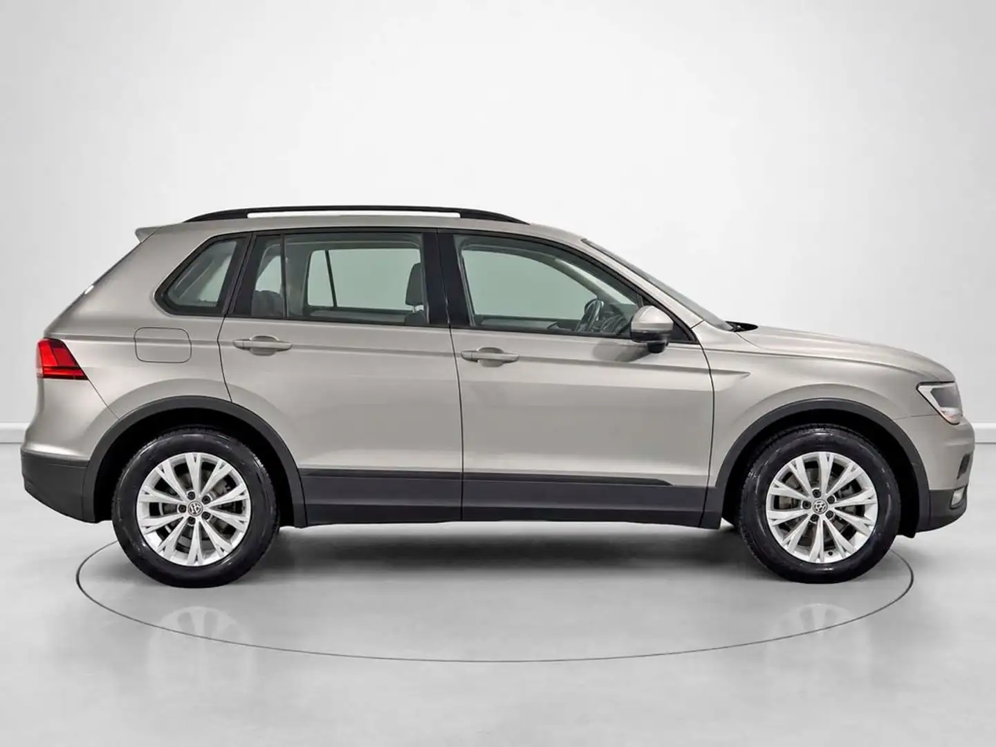 Volkswagen Tiguan 2.0TDI Edition 110kW Gris - 2