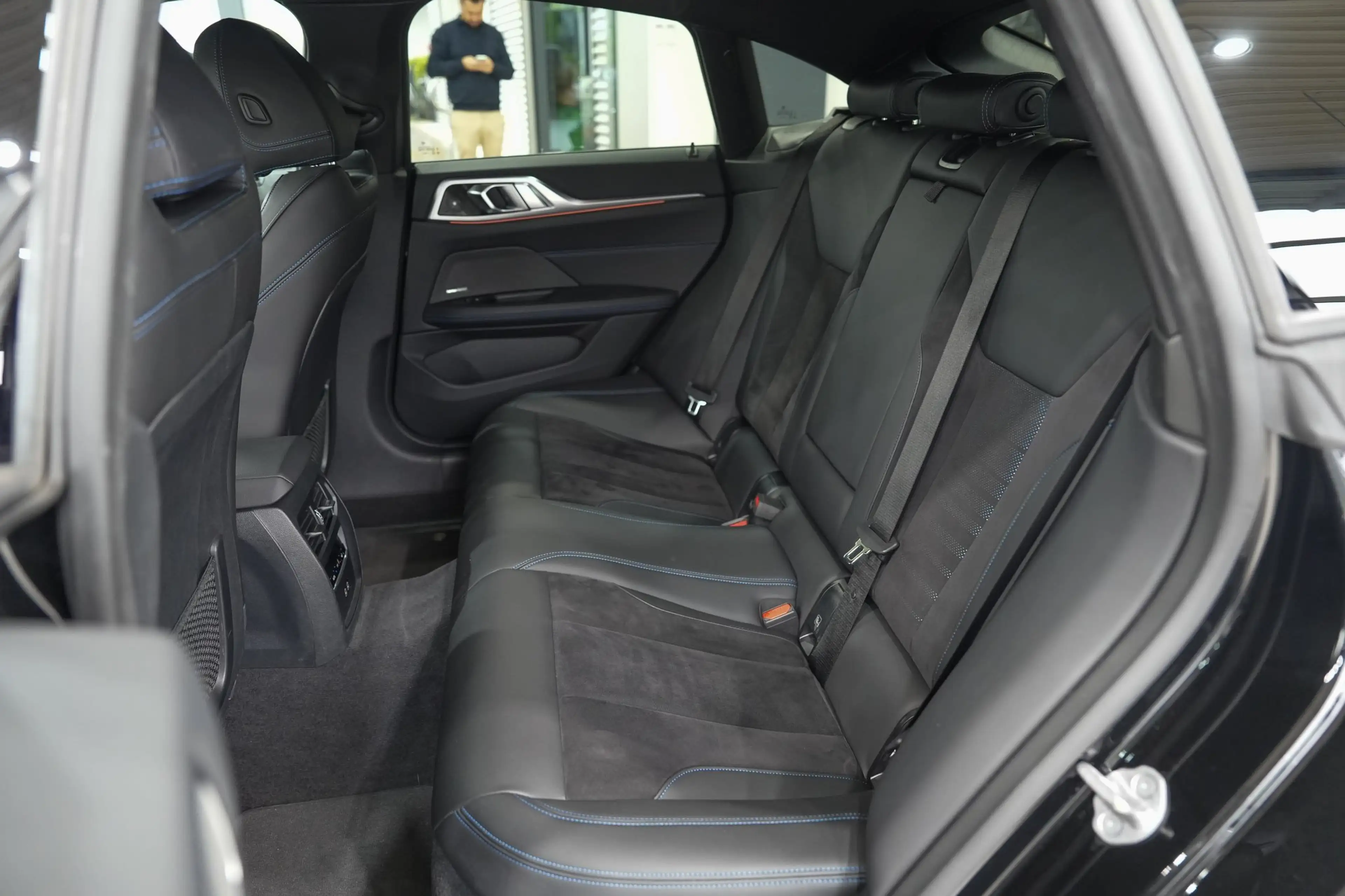 Alpina B4 Grand Coupe*HARM/KARD*360°*HEAD-UP*LASER* — photo 12