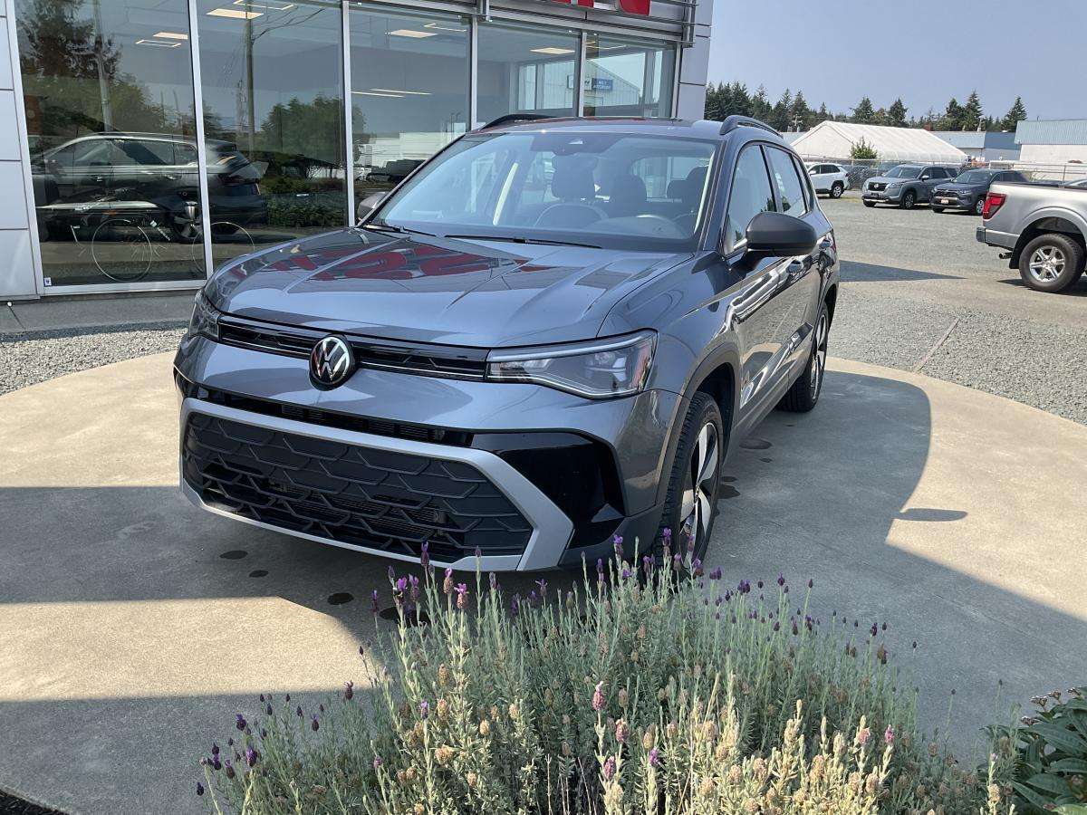 2025 Volkswagen Taos Trendline | Turbocharged Efficiency, All-Weather C