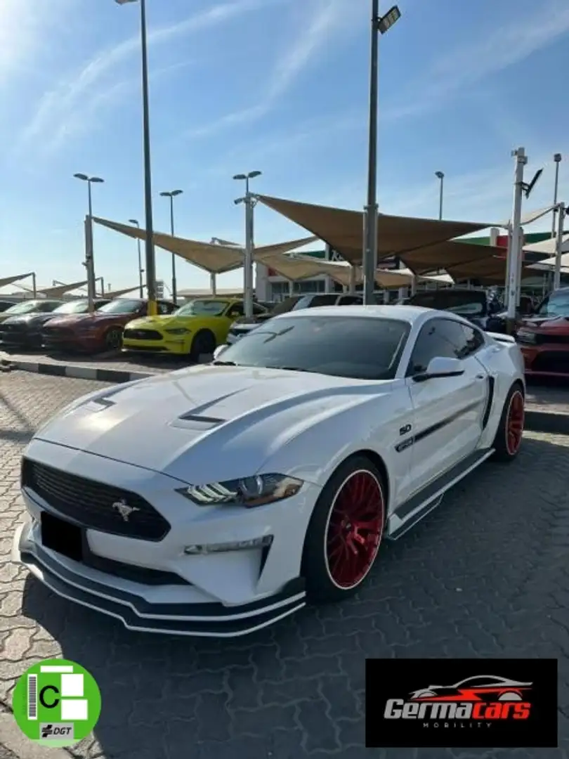 Ford Mustang 5.0 V8 GT CALIFORNIA SPECIAL EN STOCK , ENTREGA IN Weiß - 1