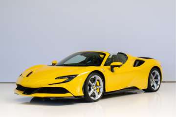 4.0 V8 Assetto Fiorano, Full Carbon, JBL