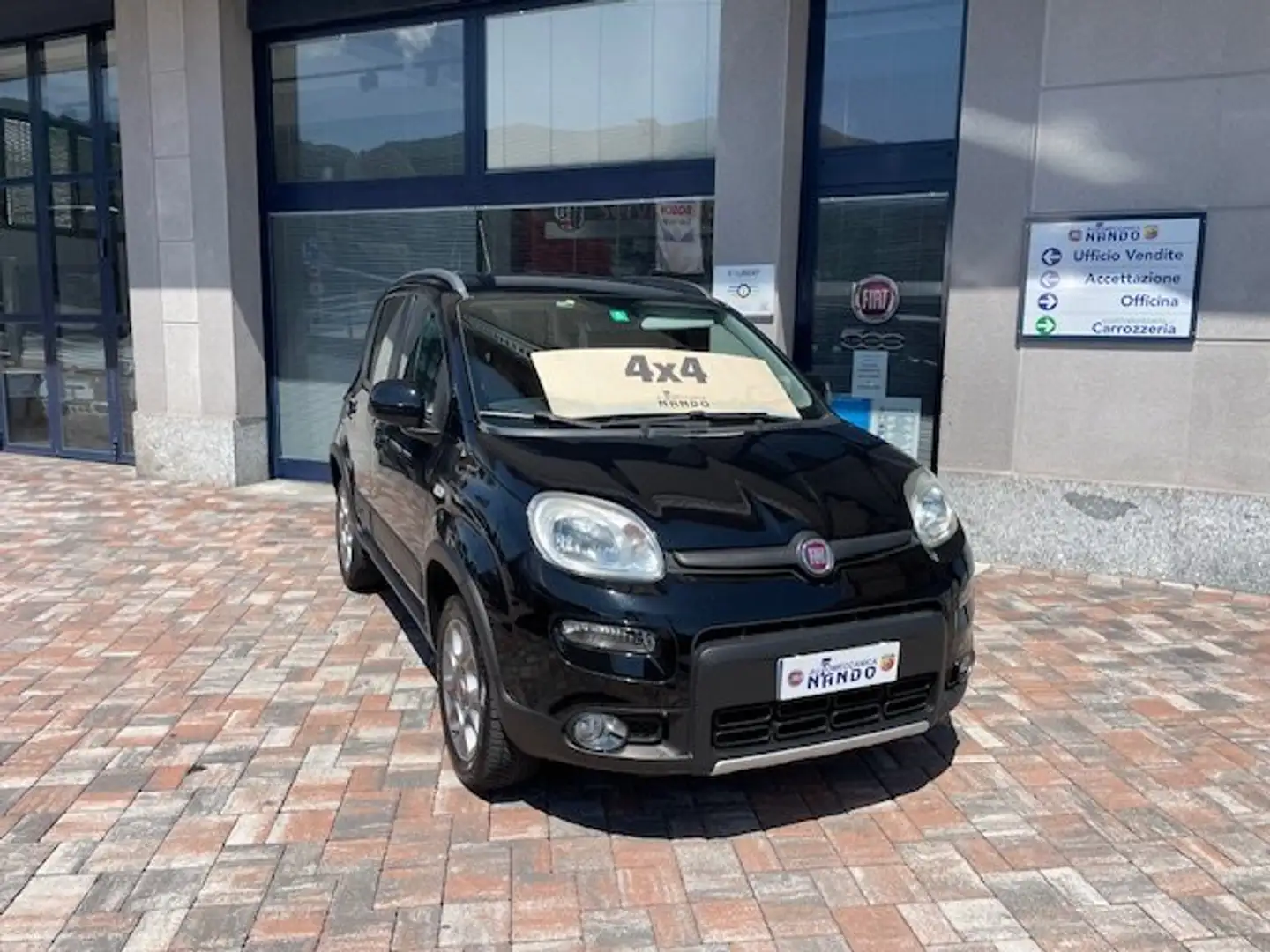 Fiat Panda Panda 1.3 mjt 16v 4x4 75cv Zwart - 1
