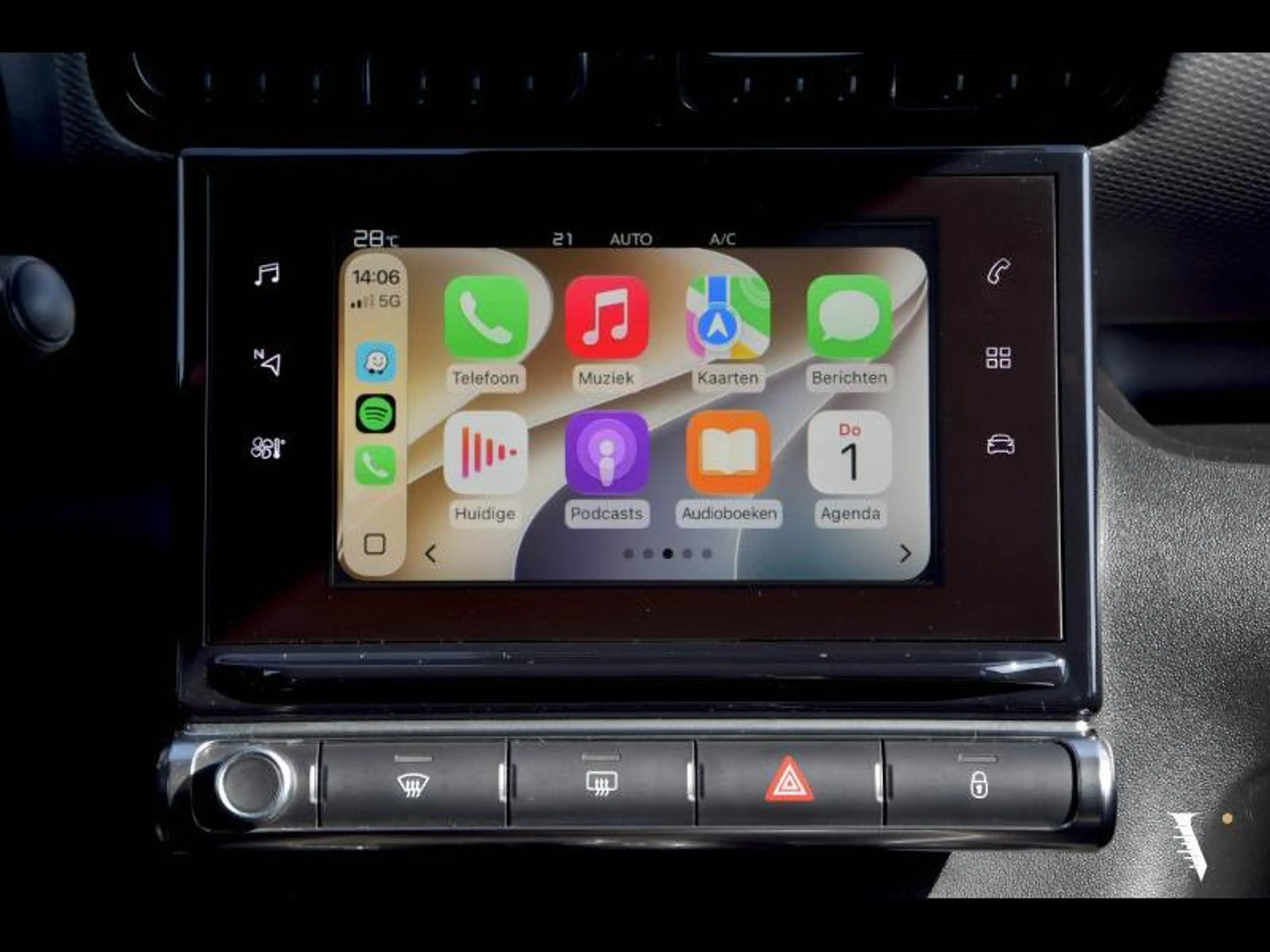 Citroen C3 Aircross NAVI | CARPLAY | PANO — photo 14