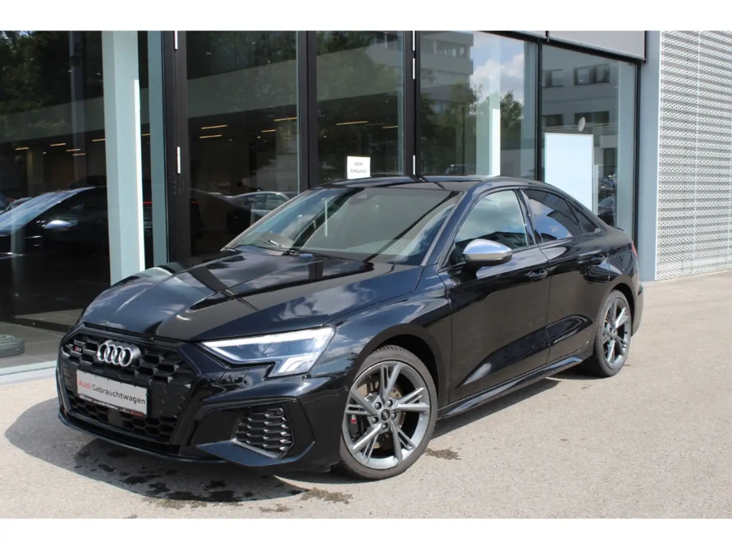 Audi S3 Lim. 2.0 TFSI qu.S-tr. Navi*Pano*B&O*Black*1HD!!! Zwart - 2