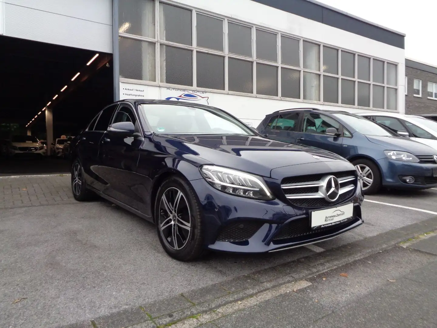 Mercedes-Benz C 220 d Lim. 9G-Tronic Avantg.*1.HD*LED*VIRTUAL* Blau - 1