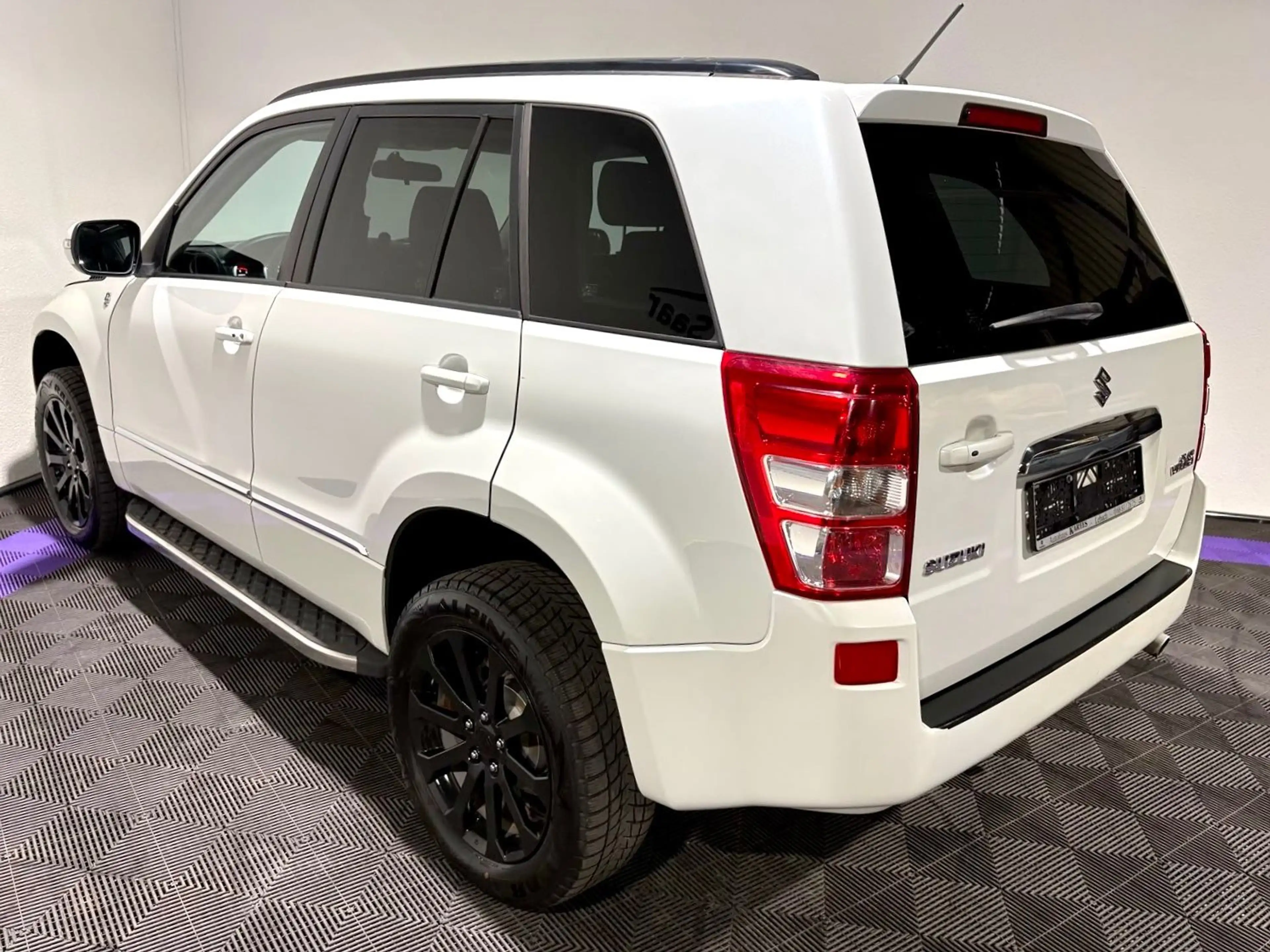 Suzuki Grand Vitara 1.9 DDIS X 30 Navi Leder Schiebedac — photo 5