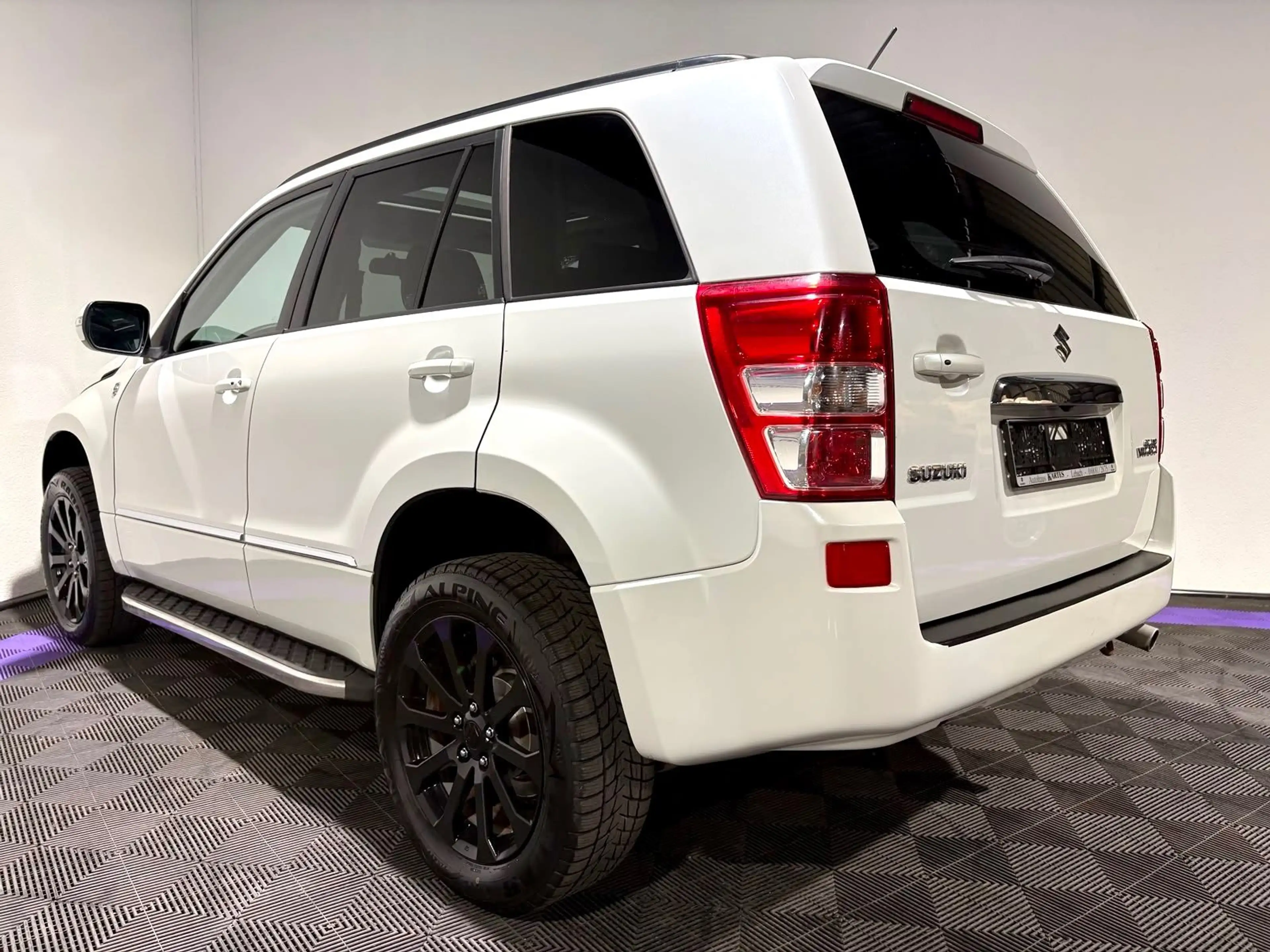 Suzuki Grand Vitara 1.9 DDIS X 30 Navi Leder Schiebedac — photo 6