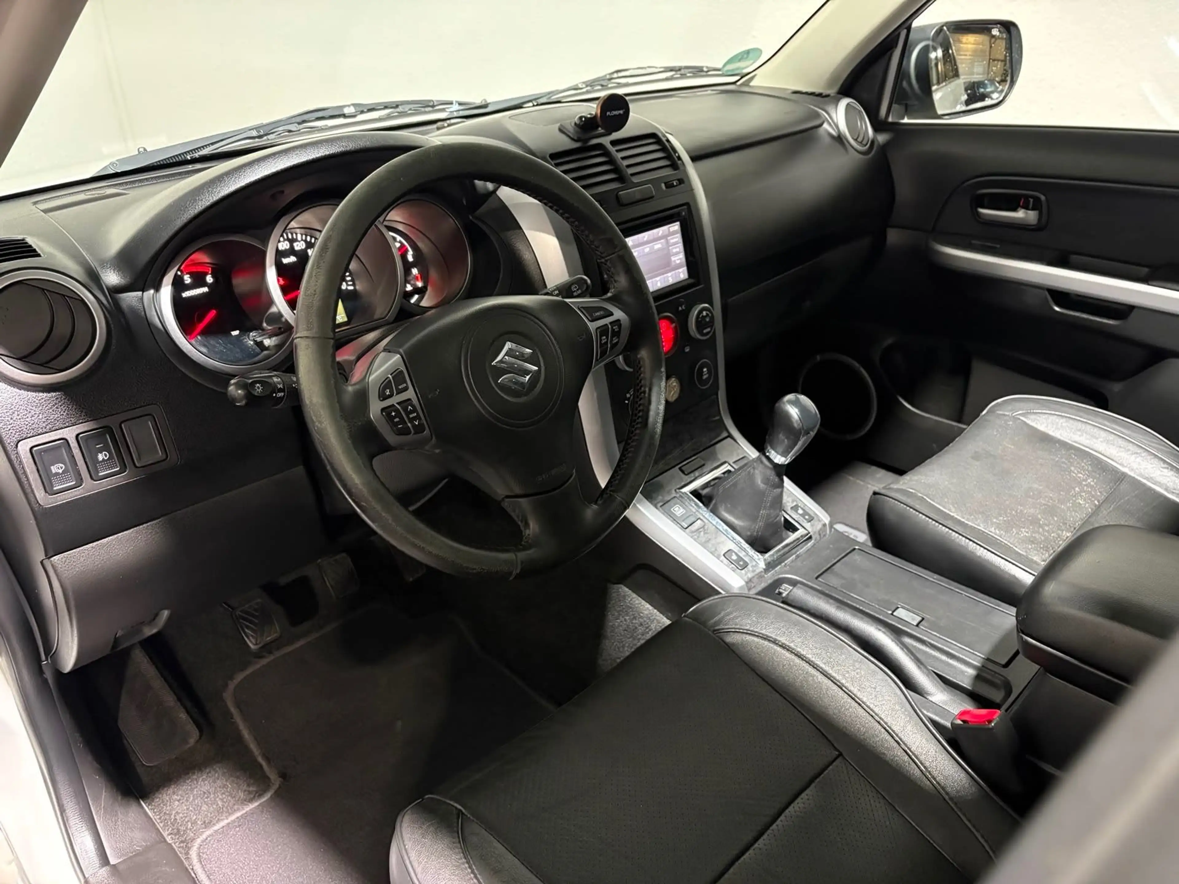 Suzuki Grand Vitara 1.9 DDIS X 30 Navi Leder Schiebedac — photo 15