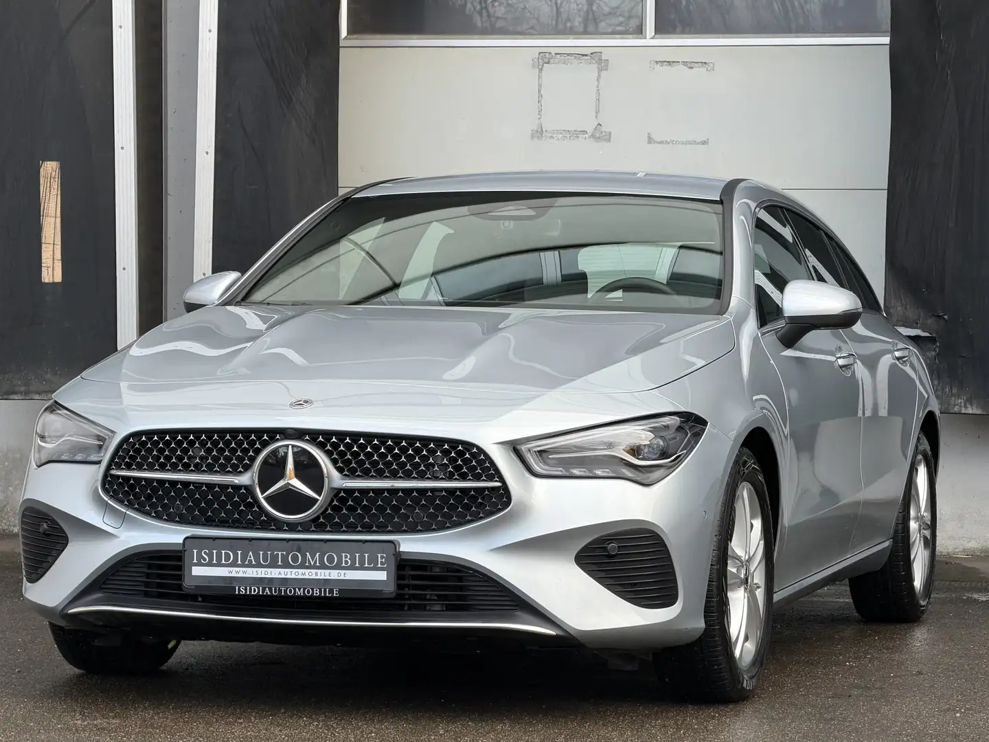 Mercedes-Benz CLA 180 Progressive LED Rü-Kamera Argent - 1