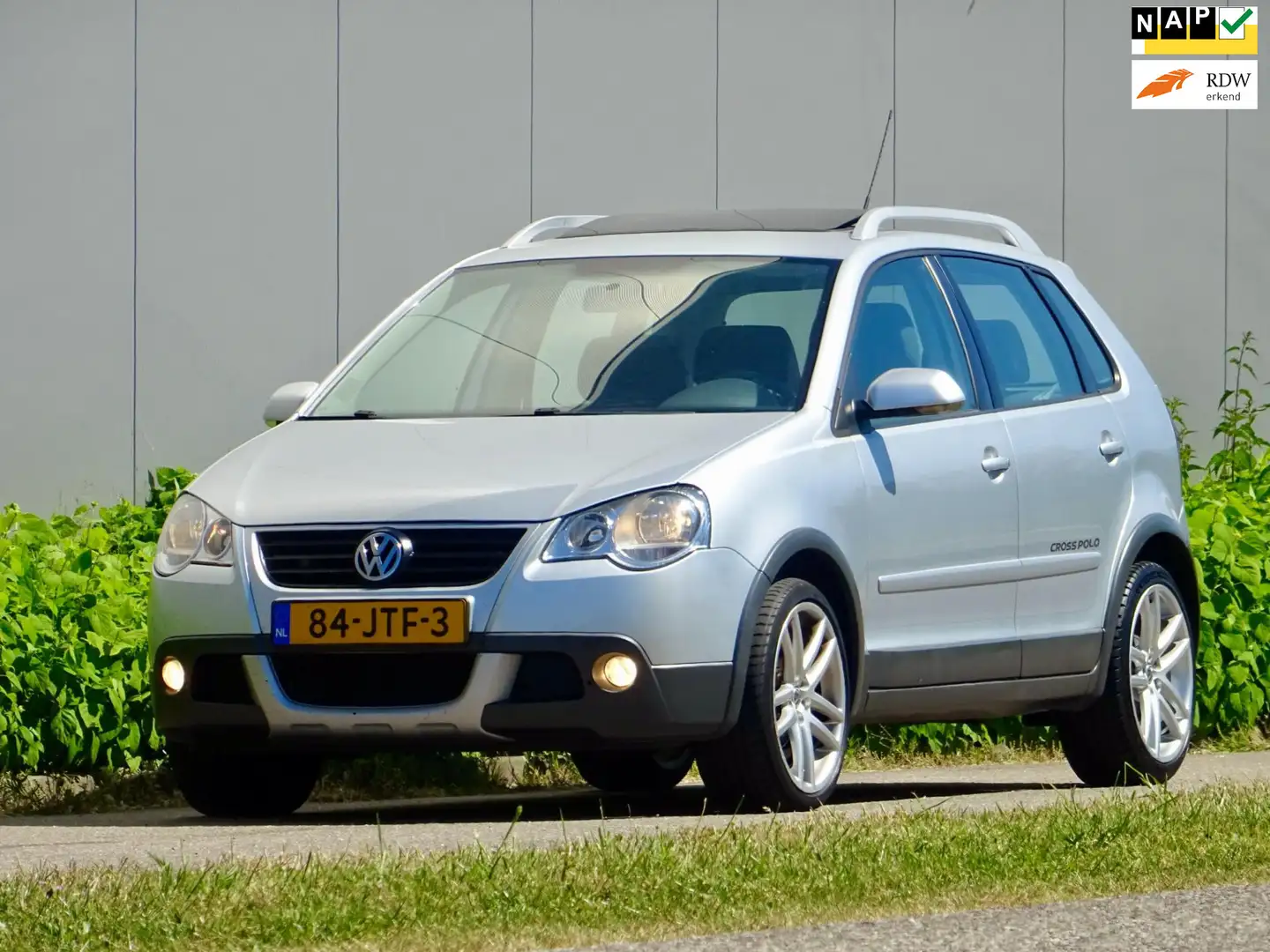 Volkswagen Polo Cross 1.4 -16V AUT // Schuif/kantel dak / NL Plateado - 1