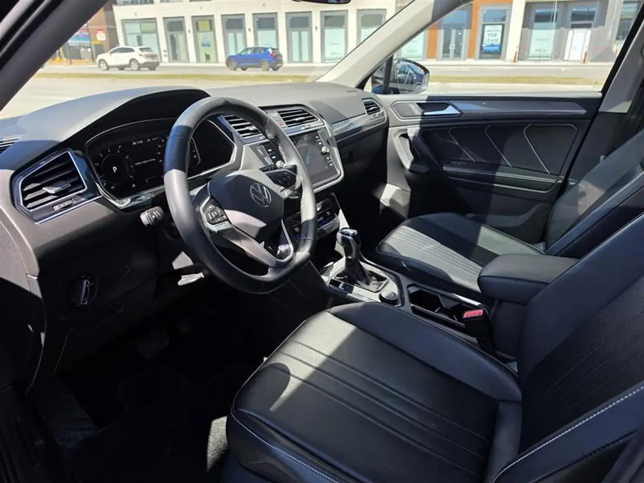 Volkswagen Tiguan снимка Volkswagen Tiguan