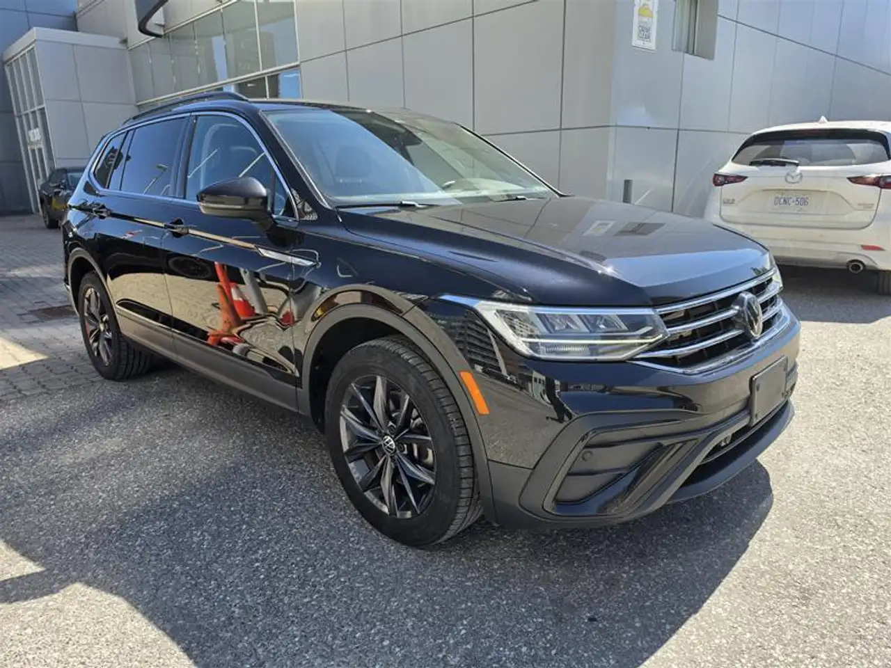 Volkswagen Tiguan снимка Volkswagen Tiguan