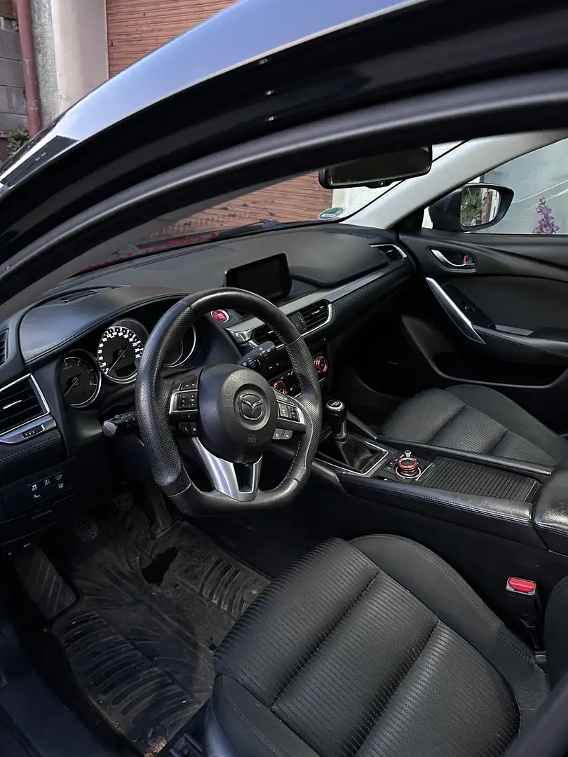 Mazda 6 Kombi SKYACTIV-D 175 i-ELOOP Sports-Line Schwarz - 2