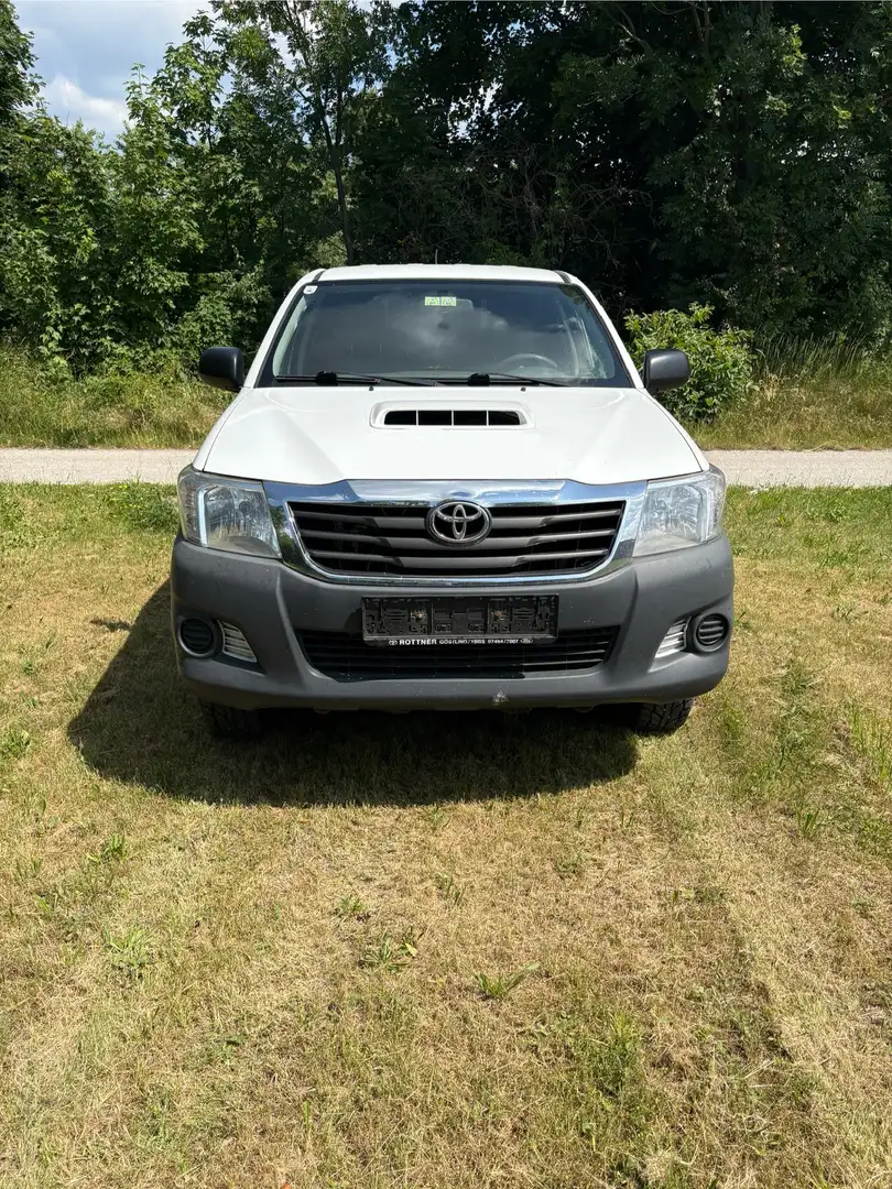 Toyota Hilux 2,5 - 2