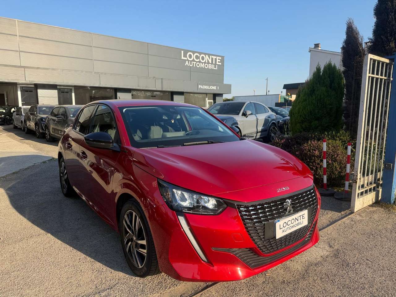 Peugeot 208 1.2 puretech Allure Navi Pack s