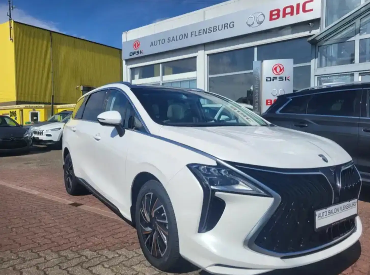 DFSK Sonstige Forthing 4*7-Sitzer*Kamera*Leder*Panorama uvm. Weiß - 1